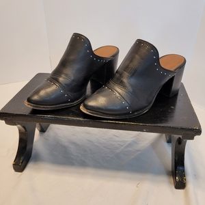 Report brand shoes, open back womens studded  mules size 6